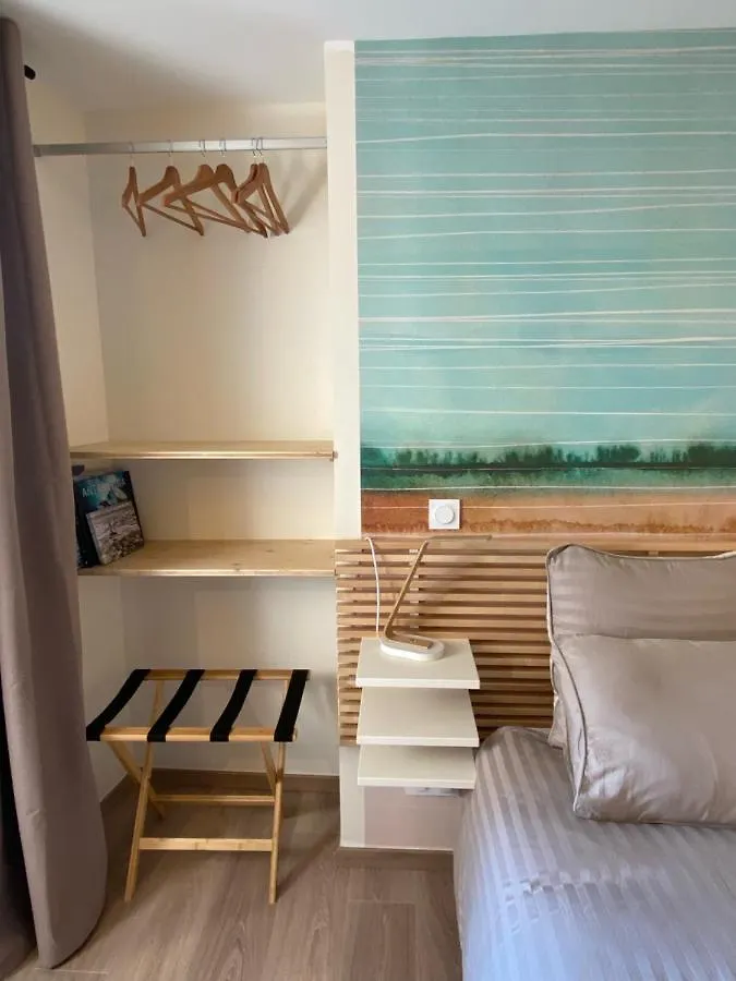 Guest house Bubble Rooms Chambres Confortables En Plein Centre De Dieulefit France