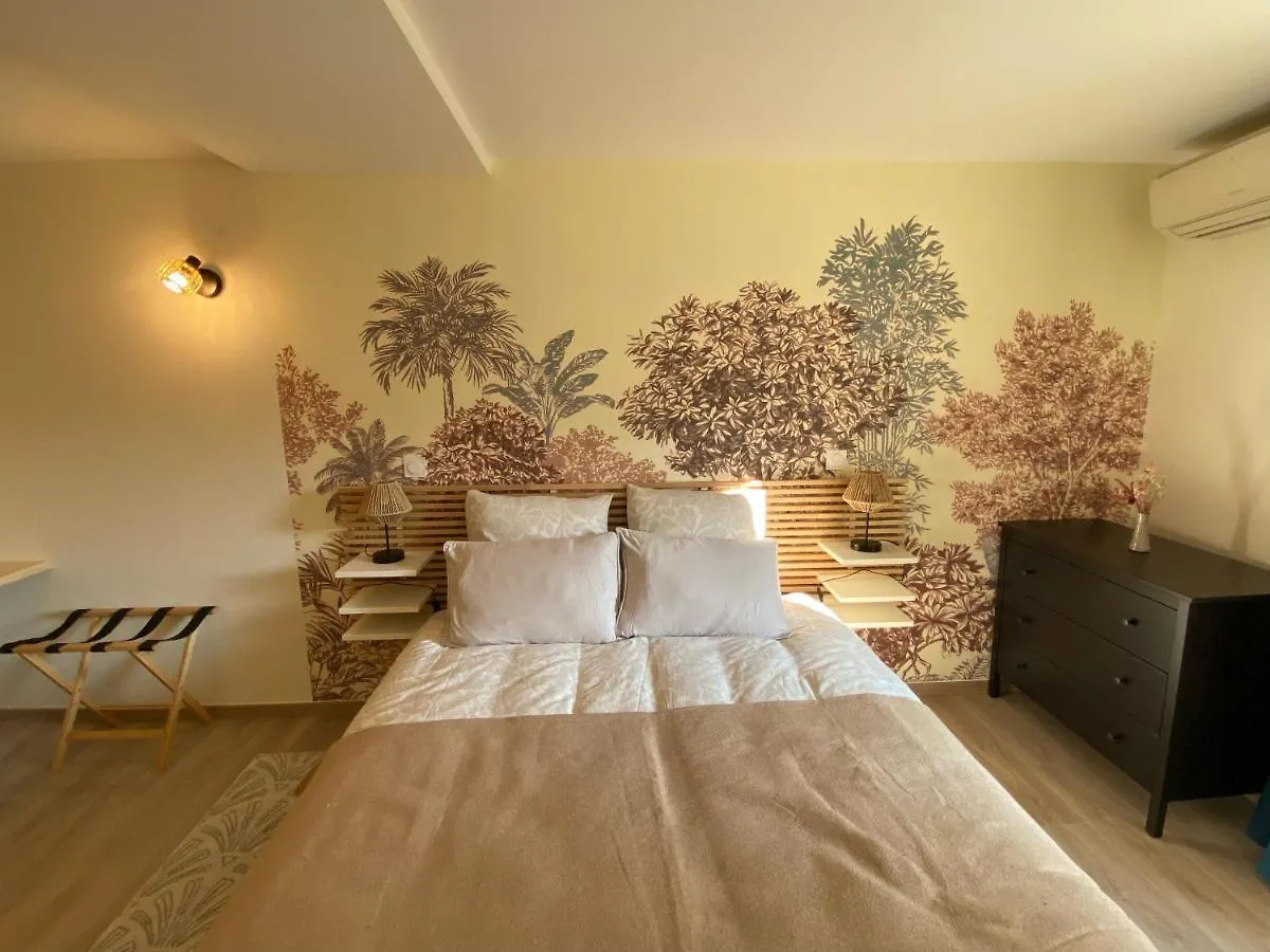 Bubble Rooms Chambres Confortables En Plein Centre De Dieulefit 0*,  France