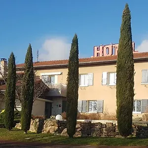3* Hotel Logis Des Grands Vins